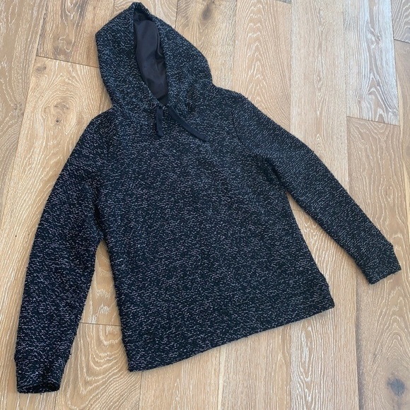 Fabletics Hoodie - Picture 3 of 8